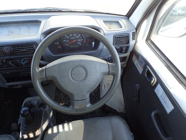 2005 Nissan JDM car for sale — photo 16 of 25
