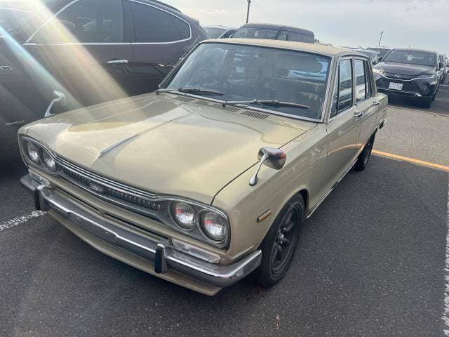 1970 Nissan Skyline JDM car for sale — photo 4 of 12