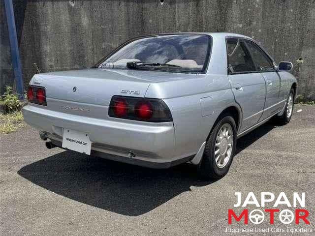 1990 Nissan Skyline JDM car for sale — photo 2 of 8