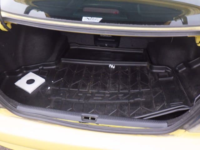 1998 Toyota Altezza JDM car for sale — photo 10 of 10