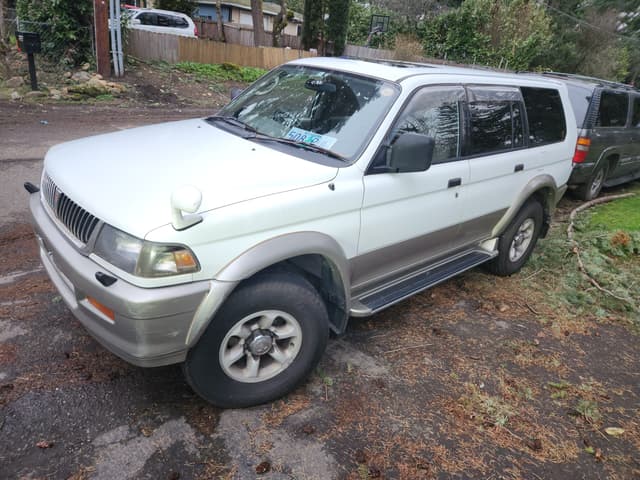 1998 Mitsubishi Challenger JDM car for sale — photo 8 of 8
