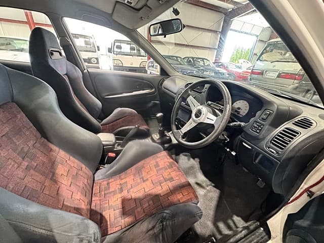 1997 Mitsubishi Lancer Evolution JDM car for sale — photo 11 of 25