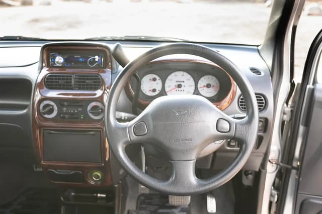 2000 Daihatsu Move JDM car for sale — photo 7 of 10