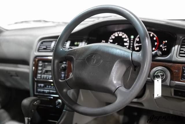 1997 Toyota Chaser JDM car for sale — photo 12 of 25