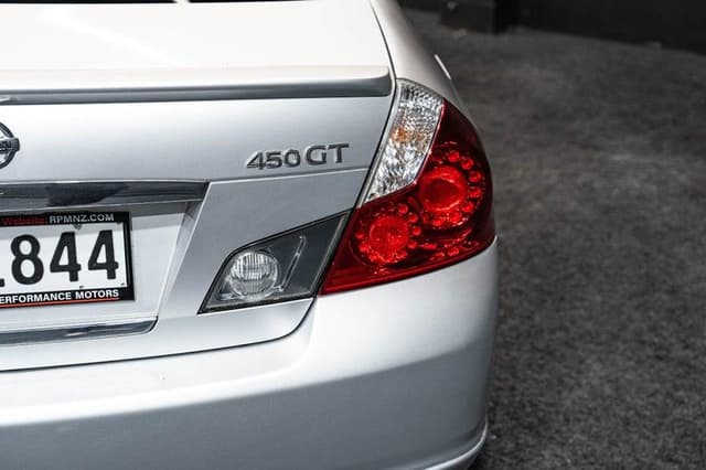 2006 Nissan Fuga JDM car for sale — photo 5 of 17