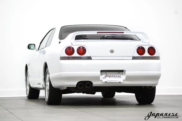1995 Nissan Skyline JDM car for sale — photo 6 of 25