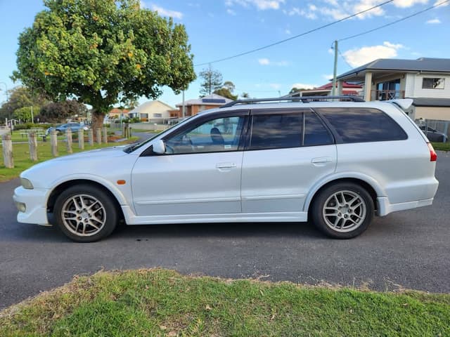 1996 Mitsubishi Legnum JDM car for sale — photo 6 of 12