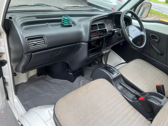 Suzuki Carry JDM car for sale — photo 13 of 17
