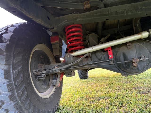 1996 Toyota Hilux Surf JDM car for sale — photo 40 of 47