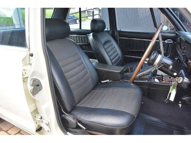 1970 Nissan Skyline JDM car for sale — photo 4 of 12