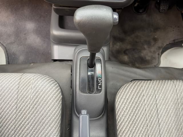 1998 Daihatsu Hijet JDM car for sale — photo 16 of 17