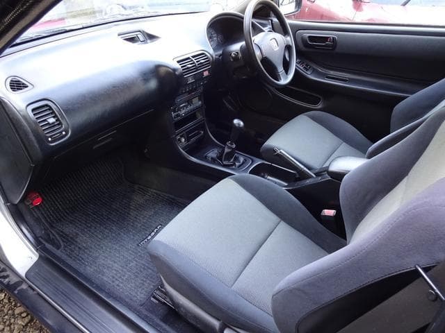1995 Honda Integra JDM car for sale — photo 23 of 25