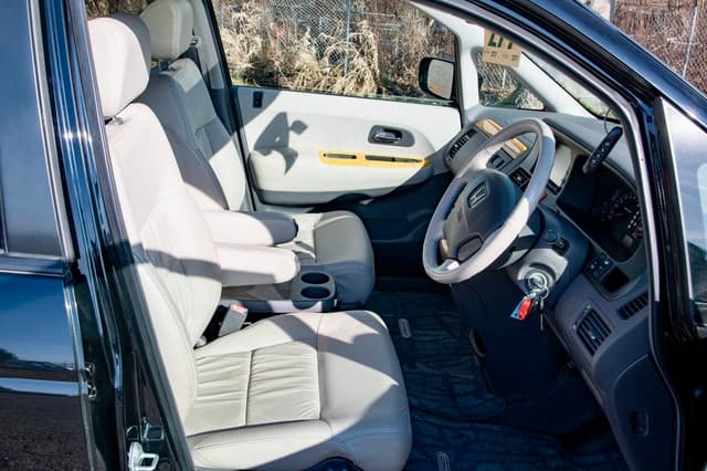 1999 Honda Odyssey JDM car for sale — photo 10 of 21
