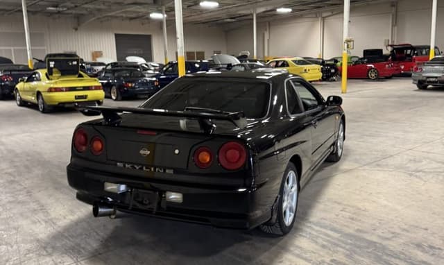 1999 Nissan Skyline JDM car for sale — photo 10 of 25