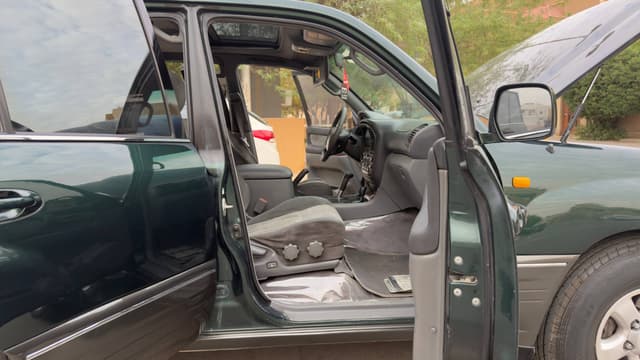 1998 Toyota Land Cruiser JDM car for sale — photo 10 of 25