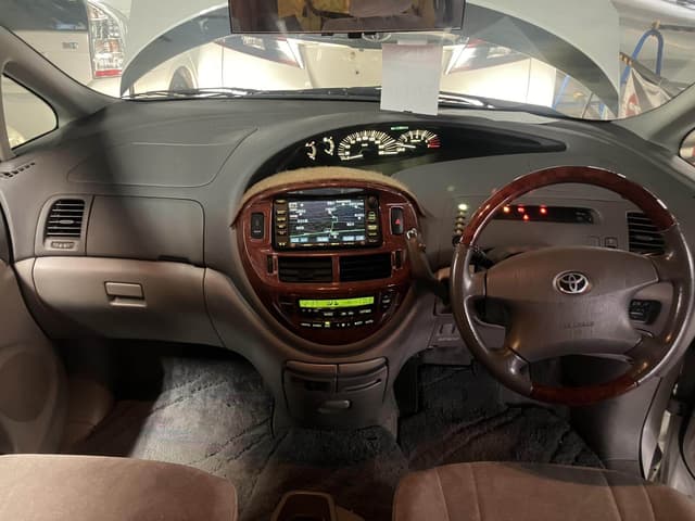 2001 Toyota Estima JDM car for sale — photo 9 of 11