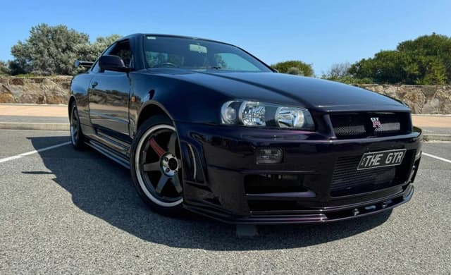 1999 Nissan Skyline JDM car for sale — photo 9 of 10