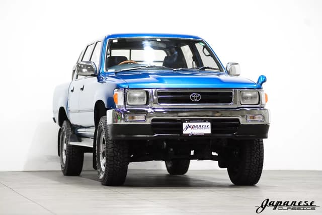 1994 Toyota Hilux JDM car for sale — photo 3 of 25