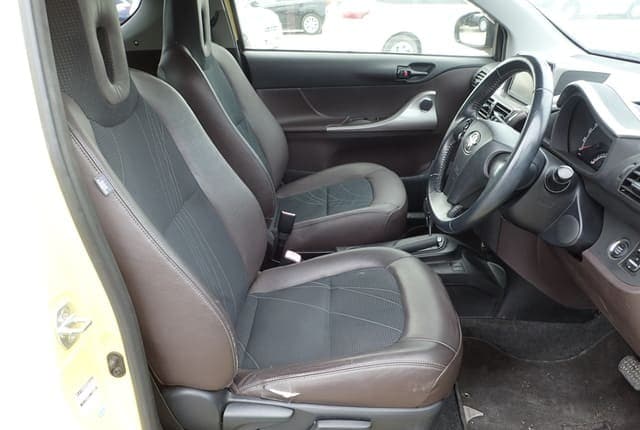 2010 Toyota JDM car for sale — photo 25 of 25