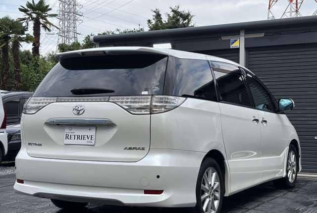 2009 Toyota Estima JDM car for sale — photo 5 of 20