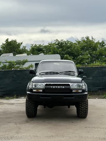 1994 Toyota Land Cruiser JDM car for sale — photo 2 of 17
