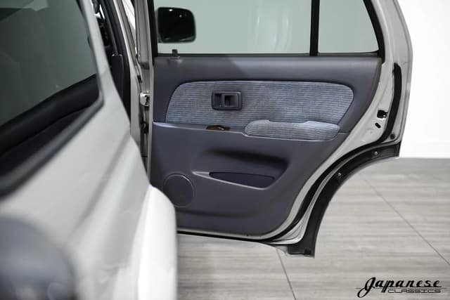 1996 Toyota Hilux JDM car for sale — photo 22 of 25