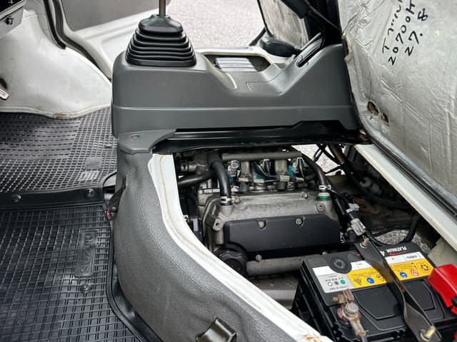 1999 Suzuki Carry JDM car for sale — photo 17 of 18