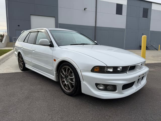 1996 Mitsubishi Legnum JDM car for sale — photo 2 of 25