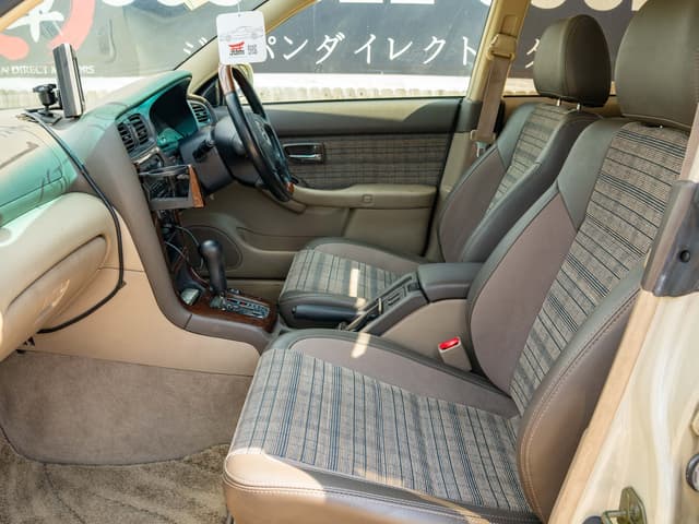 1998 Subaru Legacy JDM car for sale — photo 13 of 16