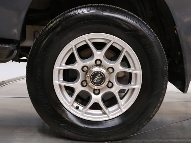 1994 Toyota HiAce JDM car for sale — photo 25 of 25