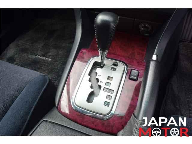 2001 Toyota Mark II JDM car for sale — photo 10 of 16