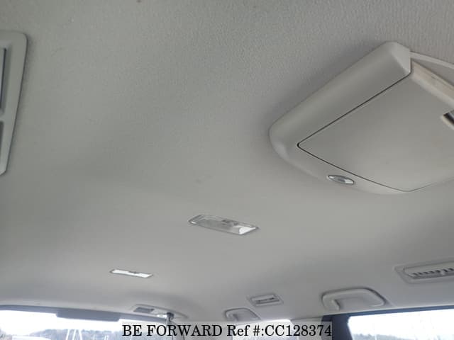 2011 Toyota Voxy JDM car for sale — photo 24 of 25