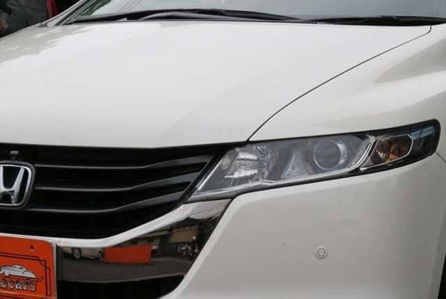 2009 Honda Odyssey JDM car for sale — photo 12 of 25