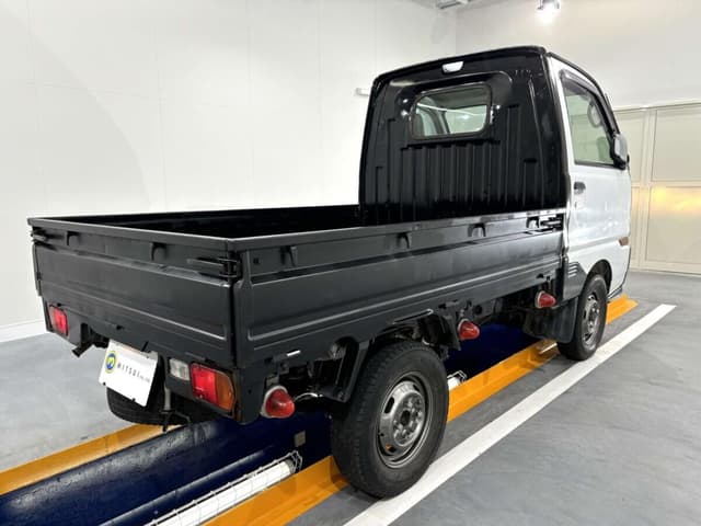 1997 Mitsubishi Minicab JDM car for sale — photo 4 of 10