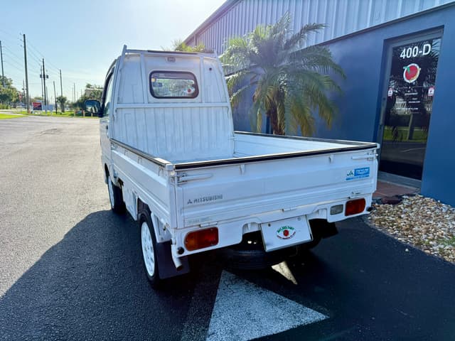 1994 Mitsubishi Minicab JDM car for sale — photo 13 of 17