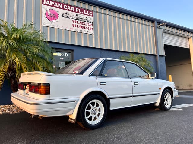 1987 Nissan Bluebird JDM car for sale — photo 17 of 25