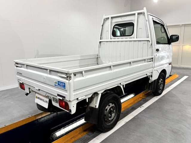 1999 Mitsubishi Minicab JDM car for sale — photo 4 of 25