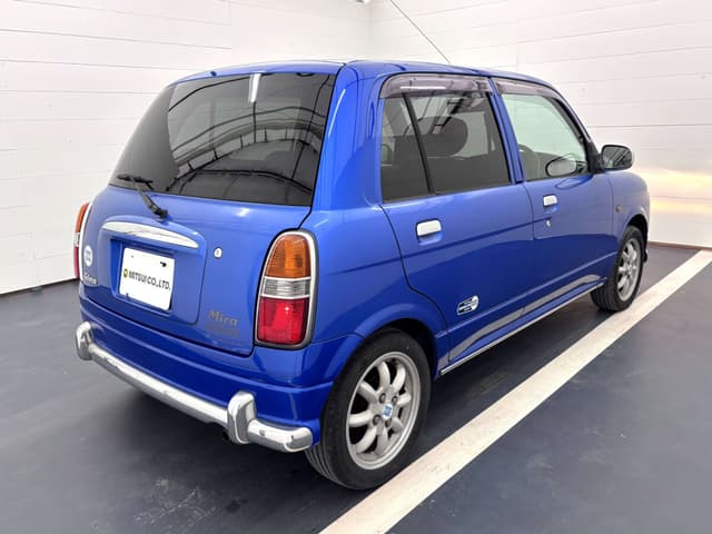 2001 Daihatsu Mira JDM car for sale — photo 5 of 25