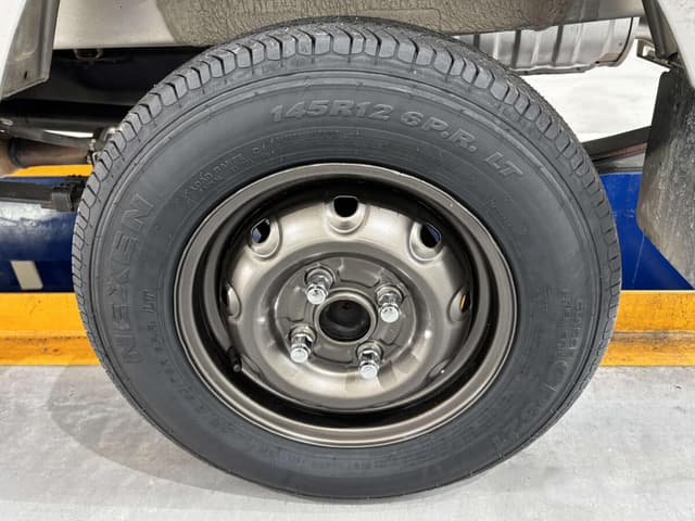 2001 Suzuki Carry JDM car for sale — photo 17 of 25