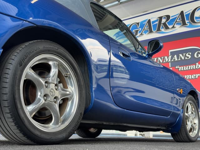 1999 Mazda Roadster (Eunos Roadster / MX-5) JDM car for sale — photo 19 of 25