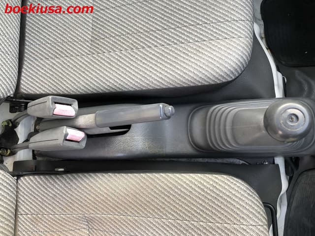 1998 Daihatsu Hijet JDM car for sale — photo 15 of 21