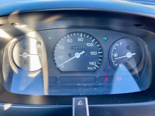 1999 Daihatsu Hijet JDM car for sale — photo 18 of 25