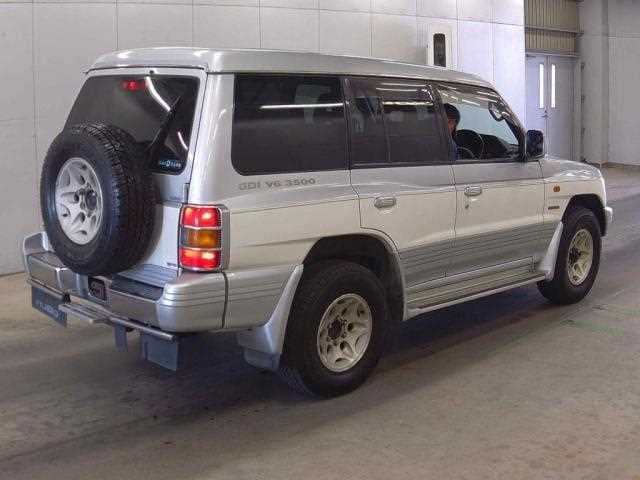 1999 Mitsubishi Pajero JDM car for sale — photo 6 of 6