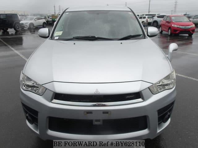 2010 Mitsubishi Outlander JDM car for sale — photo 8 of 25