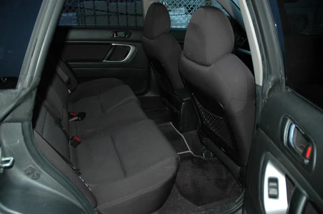 2006 Subaru Legacy JDM car for sale — photo 13 of 17