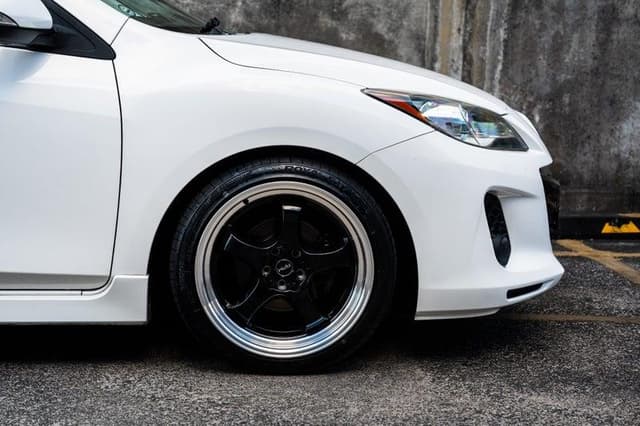 2012 Mazda Axela JDM car for sale — photo 7 of 18