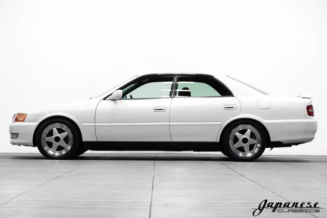 1998 Toyota Chaser JDM car for sale — photo 4 of 25