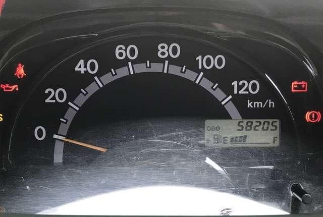 2004 Suzuki Carry JDM car for sale — photo 11 of 25