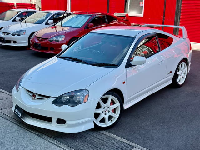 Honda Integra JDM car for sale — photo 14 of 25