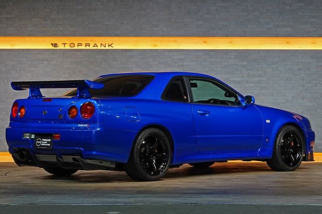 2000 Nissan Skyline JDM car for sale — photo 2 of 25